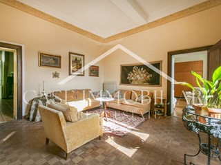 Appartamento in Vendita a Albano Laziale, 420'000€, 256 m²