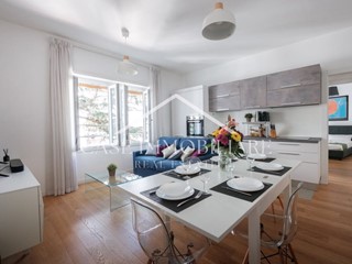 Trilocale in Vendita a Roma, 449'000&euro;, 80 m²