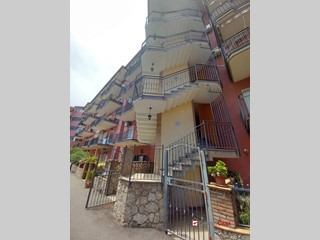 Bilocale in Affitto a Roccalumera, 450€, 50 m²