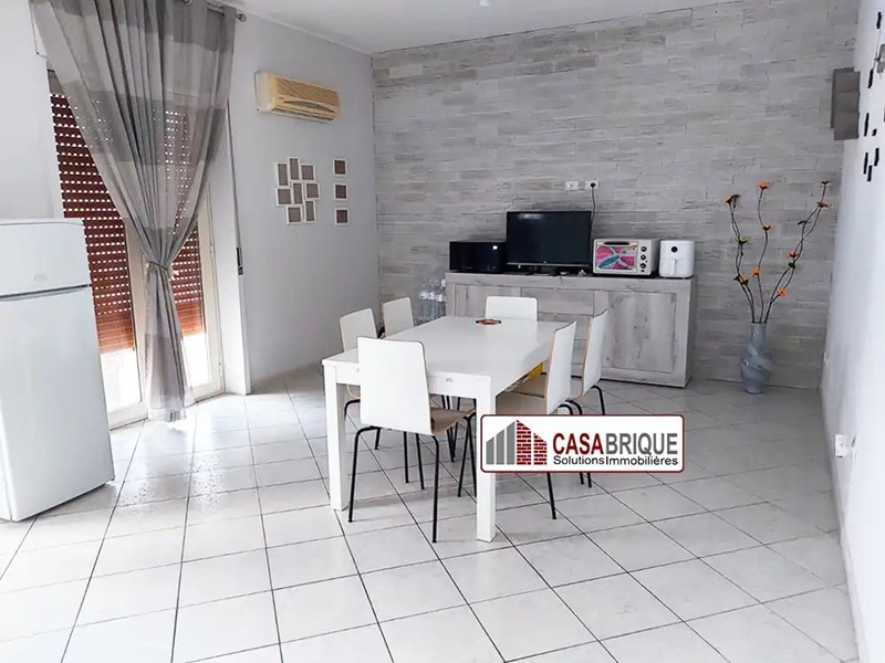 Quadrilocale in Affitto a Palermo, 600€, 120 m²