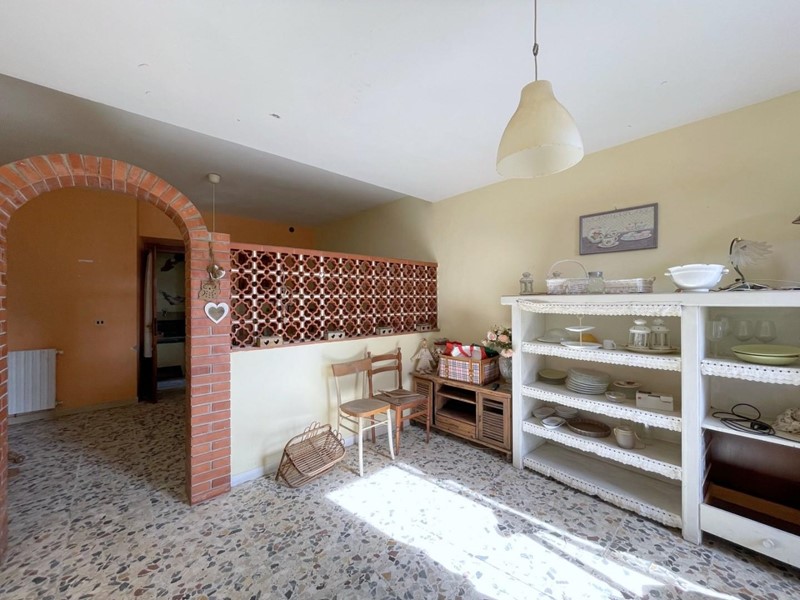 Casa Indipendente in Vendita a Camaiore, zona Vado, 130'000&euro;, 85 m²