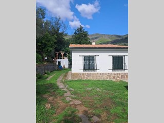 Casa Indipendente in Vendita a Calci, 335'000€, 85 m²