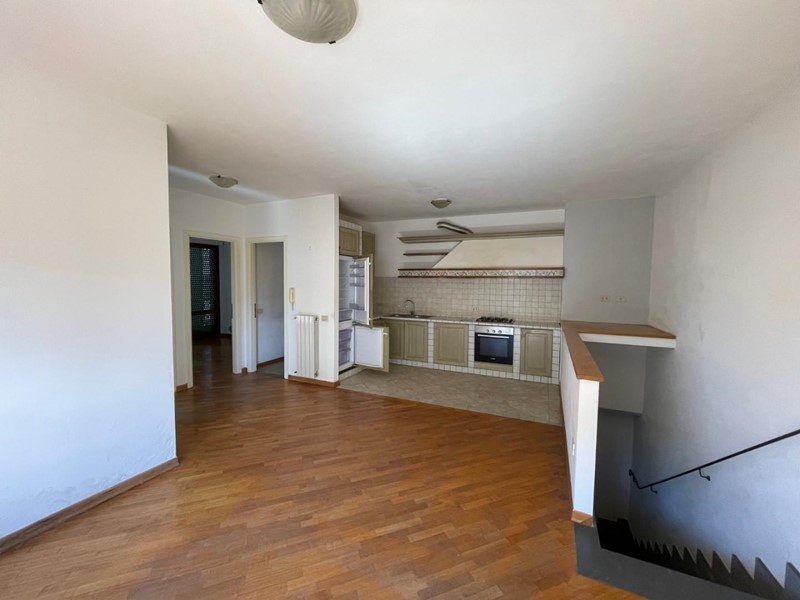 Trilocale in Vendita a Capraia e Limite, 219'000€, 68 m², con Box