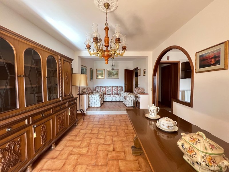 Appartamento in Vendita a Palaia, 123'000€, 120 m², arredato