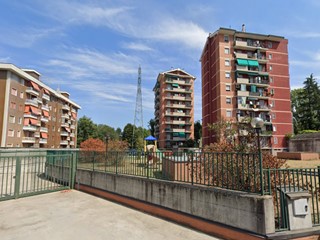 Box in Vendita a Cologno Monzese, 3'645€, 12 m²