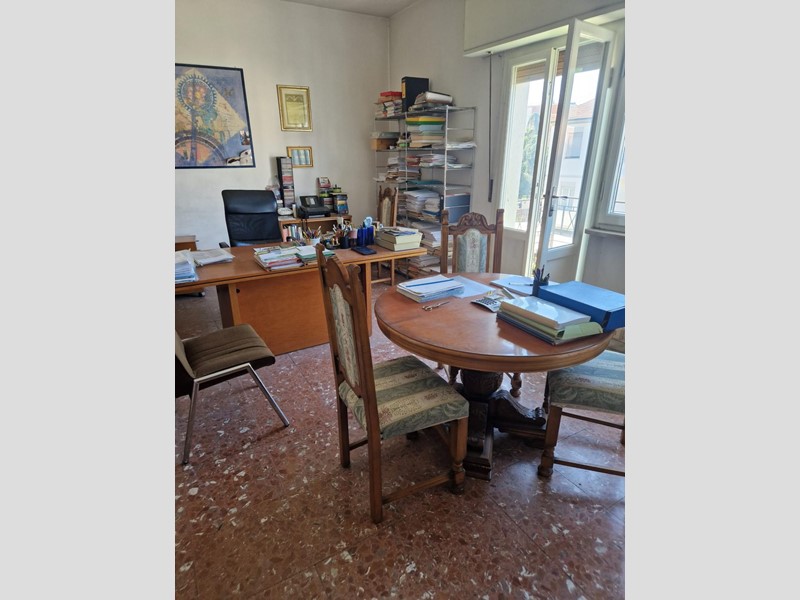 Trilocale in Vendita a Pisa, 160'000€, 70 m²