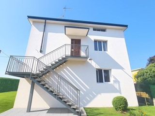 Casa Semi Indipendente in Vendita a Capriate San Gervasio, 289'000€, 140 m²