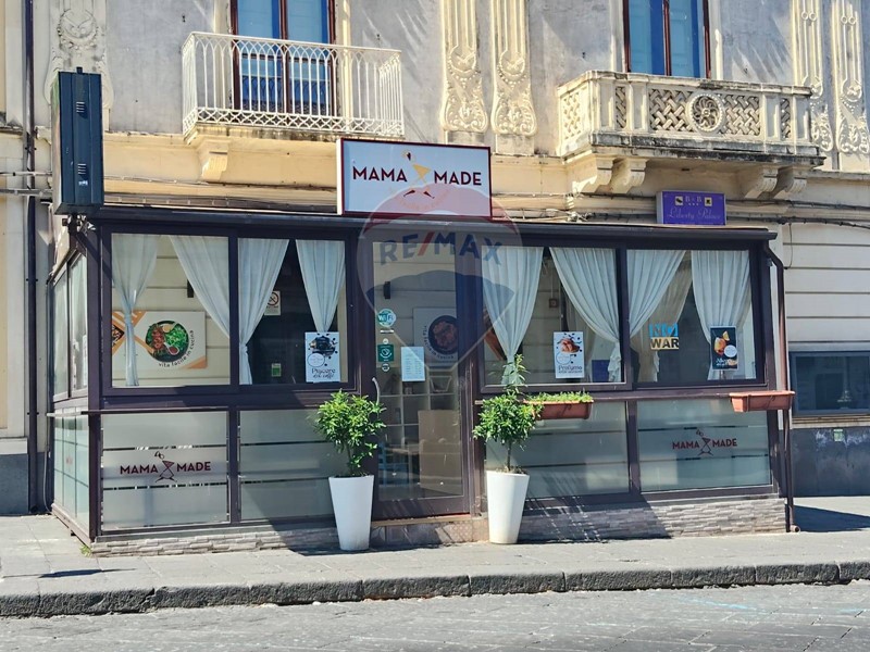 Attività commerciale in Vendita a Giarre, 79'000€, 80 m²