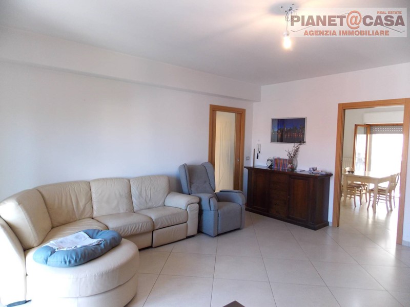 Appartamento in Vendita a Spinetoli, 139'000€, 140 m²