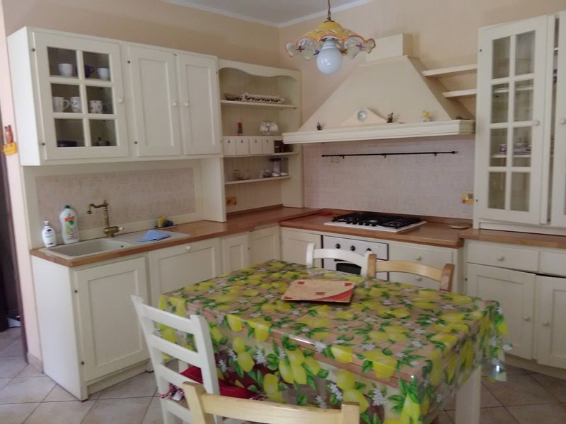 Trilocale in Affitto a Livorno, 800€, 65 m²