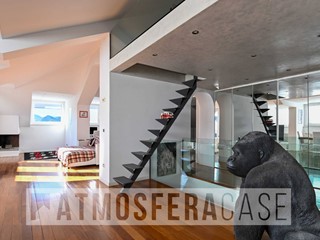Quadrilocale in Vendita a Bergamo, 360'000€, 180 m²