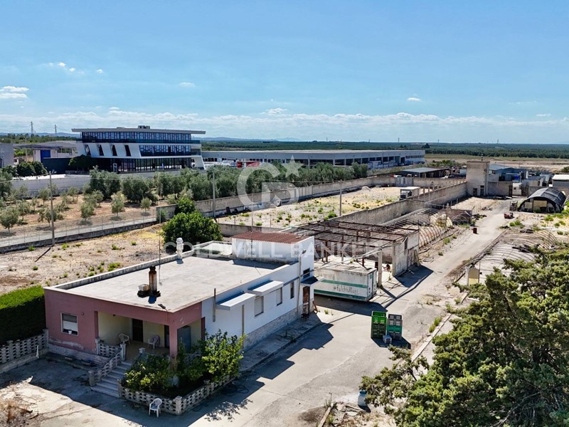 Terreno agricolo in Vendita a Andria, 198'000€, 7400 m²