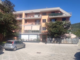 Trilocale in Vendita a Sirignano, 119'000€, 85 m²