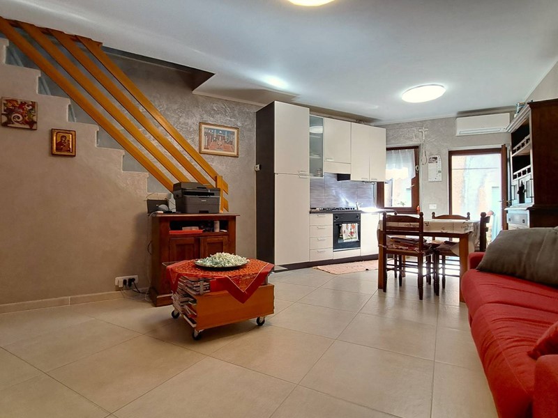 Bilocale in Vendita a Verdellino, 79'000&euro;, 70 m²