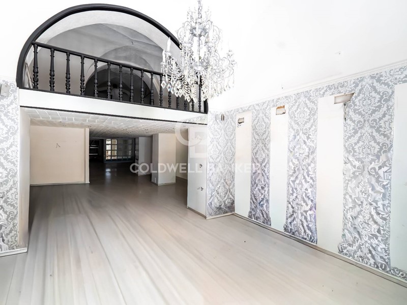Immobile commerciale in Vendita a Catania, 134'000&euro;, 159 m²