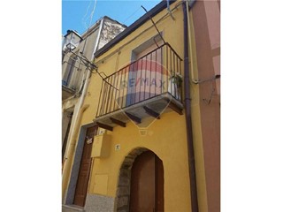 Monolocale in Vendita a Piazza Armerina, 12'500€, 40 m²