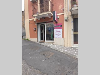 Attività commerciale in Vendita a Sant'Agata li Battiati, 10'000€, 60 m²