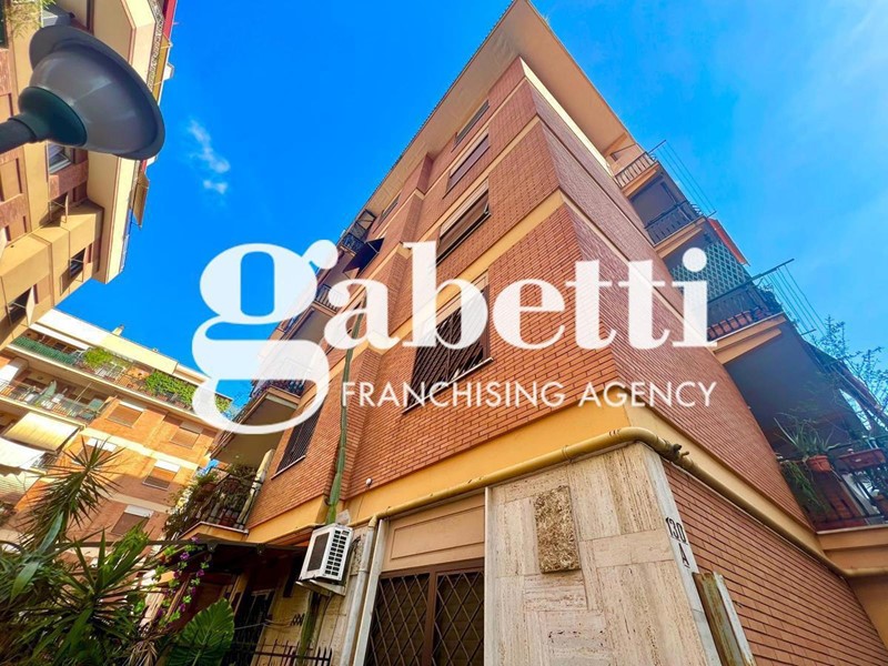 Ufficio in Vendita a Roma, 85'000&euro;, 49 m²