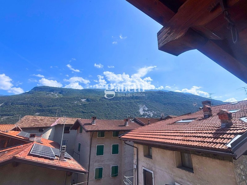 Casa Indipendente in Vendita a Dro, 340'000€, 158 m², arredato