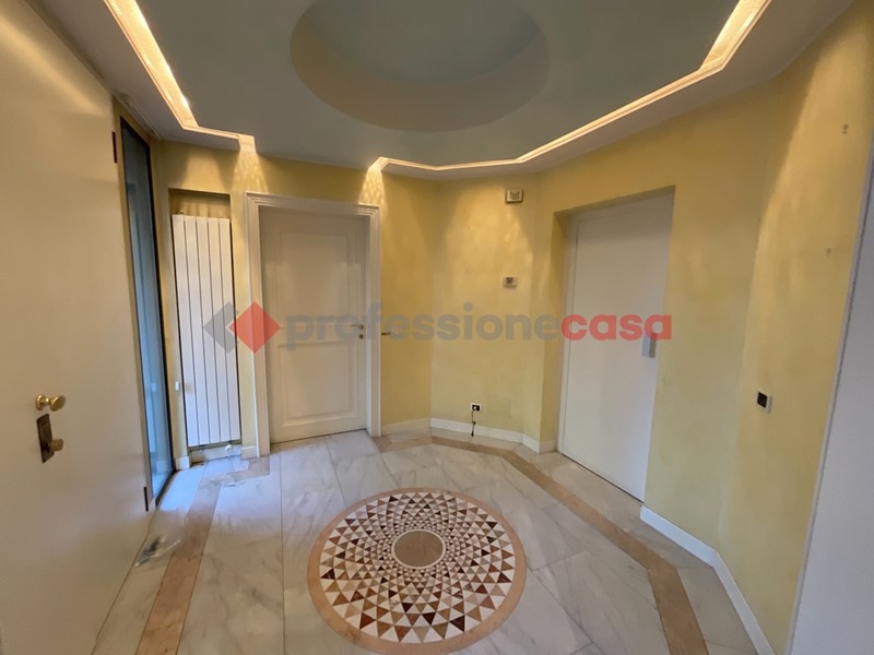 Villa in Vendita a Segrate, 1'400'000€, 990 m²