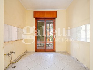 Quadrilocale in Vendita a Marano di Napoli, 209'000€, 115 m²
