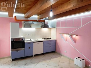 Casa Indipendente in Vendita a Ostra, 70'000€, 60 m²