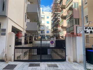 Monolocale in Vendita a Messina, 105'000€, 160 m²