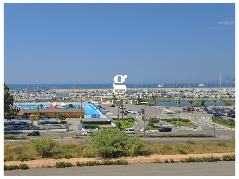 Trilocale in Vendita a Salerno, 545'000&euro;, 85 m²