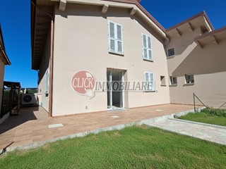 Casale in Vendita a Borgo San Lorenzo, 380'000€, 130 m²
