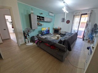 Trilocale in Vendita a Sesto ed Uniti, 125'000&euro;, 89 m², con Box