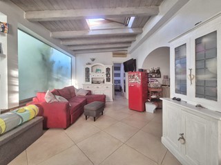 Trilocale in Vendita a Sarzana, zona Nave, 118'000€, 53 m²