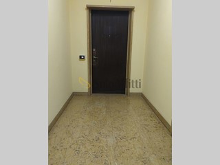 Ufficio in Affitto a Biella, zona Centro, 550€, 130 m²