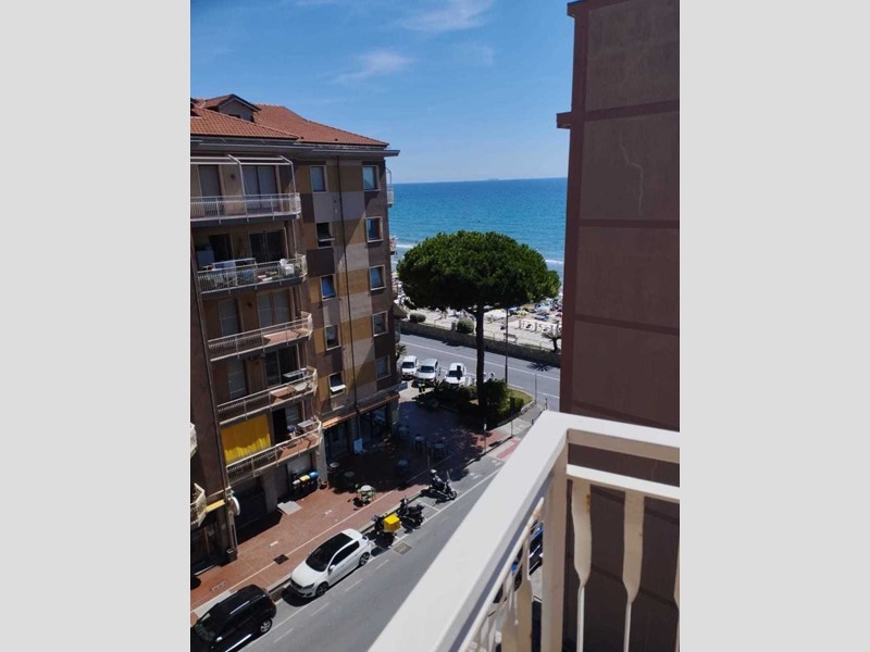 Trilocale in Vendita a Andora, 330'000€, 70 m²