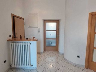 Quadrilocale in Vendita a Asciano, 110'000€, 70 m², con Box