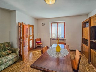 Casa Indipendente in Vendita a Roccastrada, zona Sassofortino, 87'999€, 115 m²