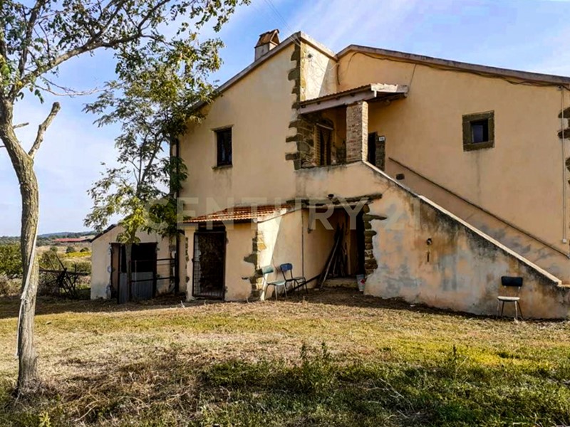 Casa Indipendente in Vendita a Scansano, 265'000€, 230 m²