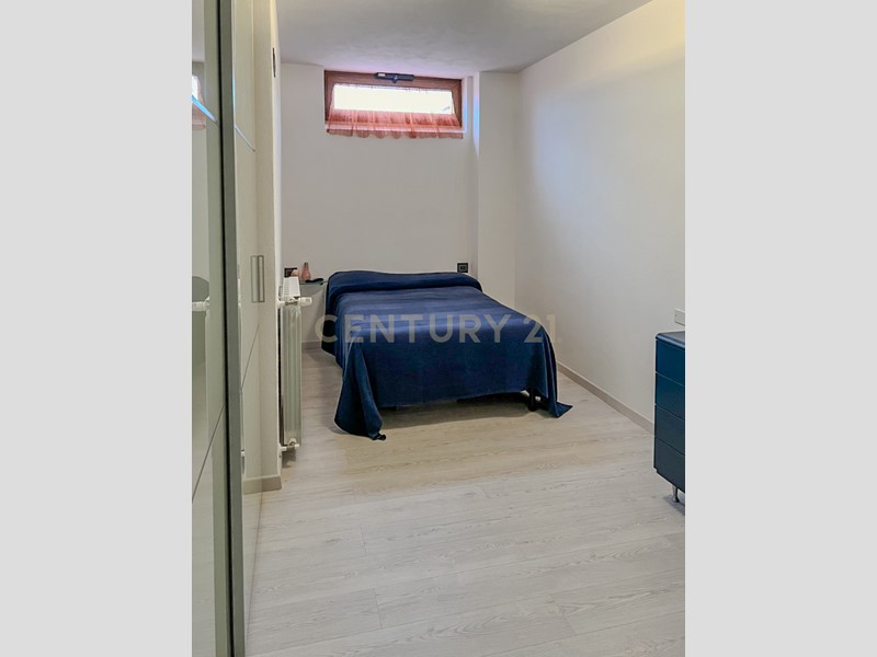 Casa Semi Indipendente in Vendita a Montalcino, 269'500€, 94 m², con Box