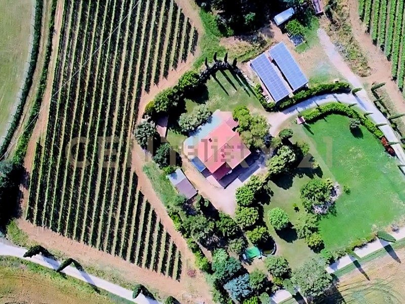 Casa Indipendente in Vendita a Roccastrada, 598'888€, 300 m², con Box