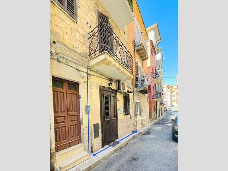 Bilocale in Vendita a Gela, 28'000€, 52 m², arredato