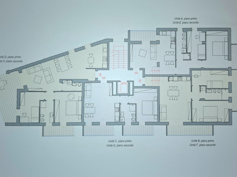 Appartamento in Vendita a Rovigo, 205'000&euro;, 100 m², con Box