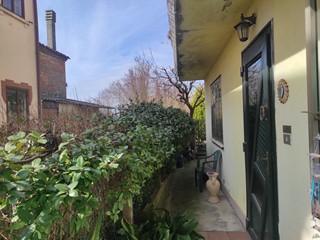 Casa Indipendente in Vendita a Arquà Polesine, 63'000€, 120 m²