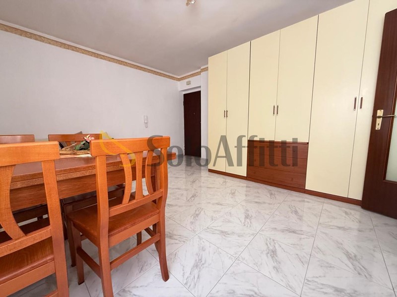 Monolocale in Affitto a Caserta, zona Falciano, 300€, 30 m², arredato