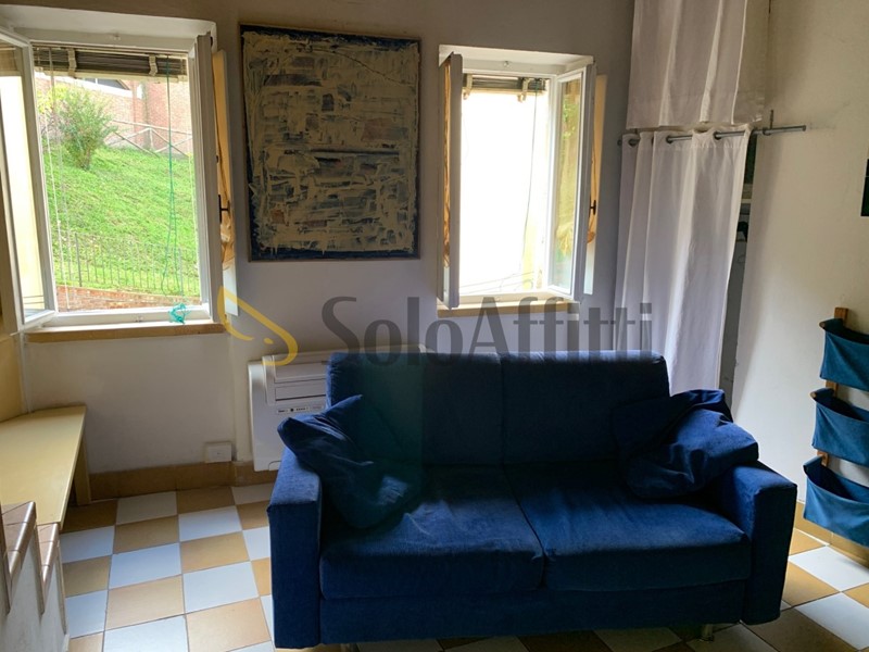 Bilocale in Affitto a Siena, zona Centro storico, 800€, 40 m², arredato