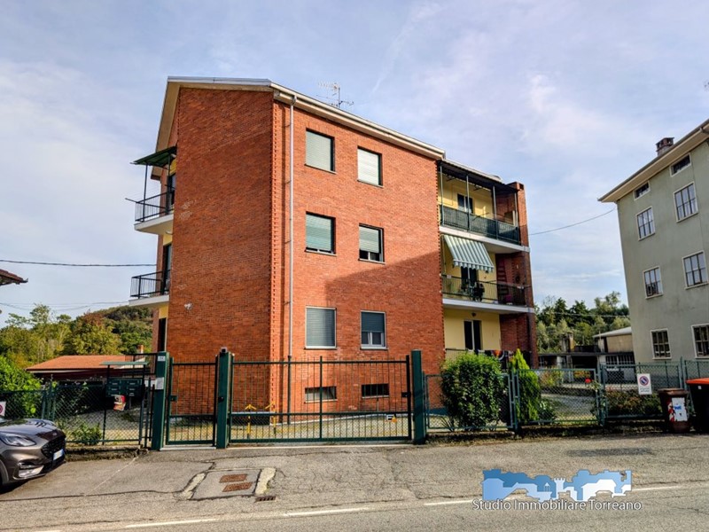 Quadrilocale in Vendita a Lessolo, 55'000€, 85 m²