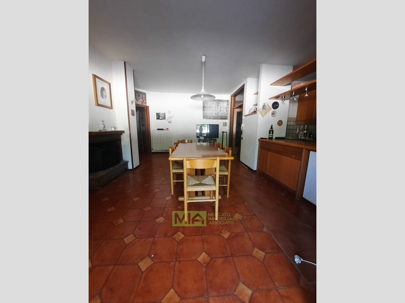 Quadrilocale in Vendita a Monterubbiano, 118'000€, 104 m²