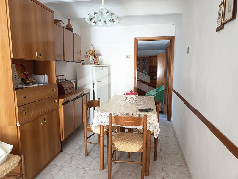 Appartamento in Vendita a Guardialfiera, 45'000€, 120 m²