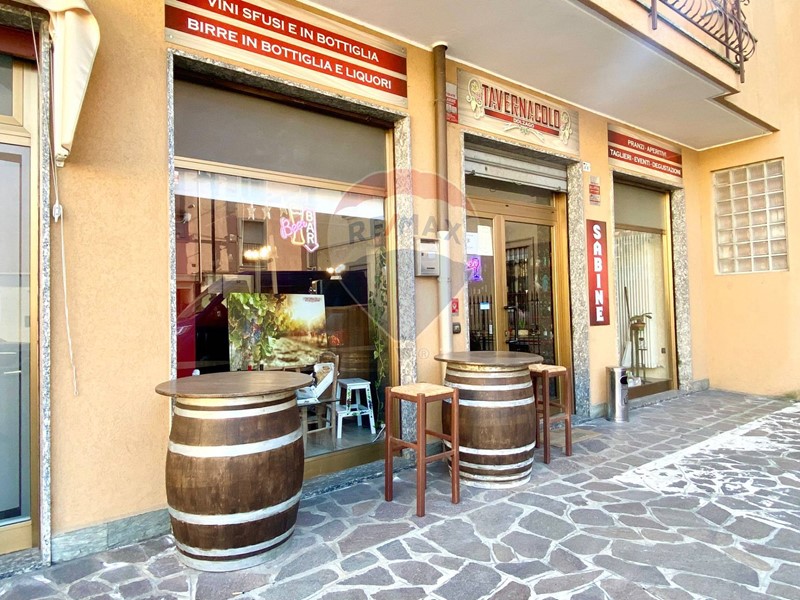 Attività commerciale in Vendita a Dolzago, 25'000€, 81 m²