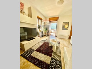 Appartamento in Vendita a Traona, 129'000€, 175 m²