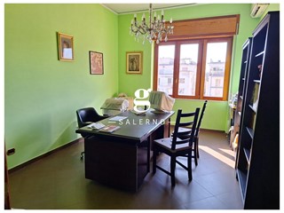Quadrilocale in Vendita a Salerno, 530'000&euro;, 129 m², arredato