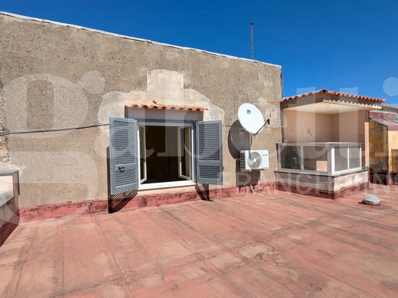 Casa Indipendente in Vendita a Monte di Procida, 189'000€, 60 m²